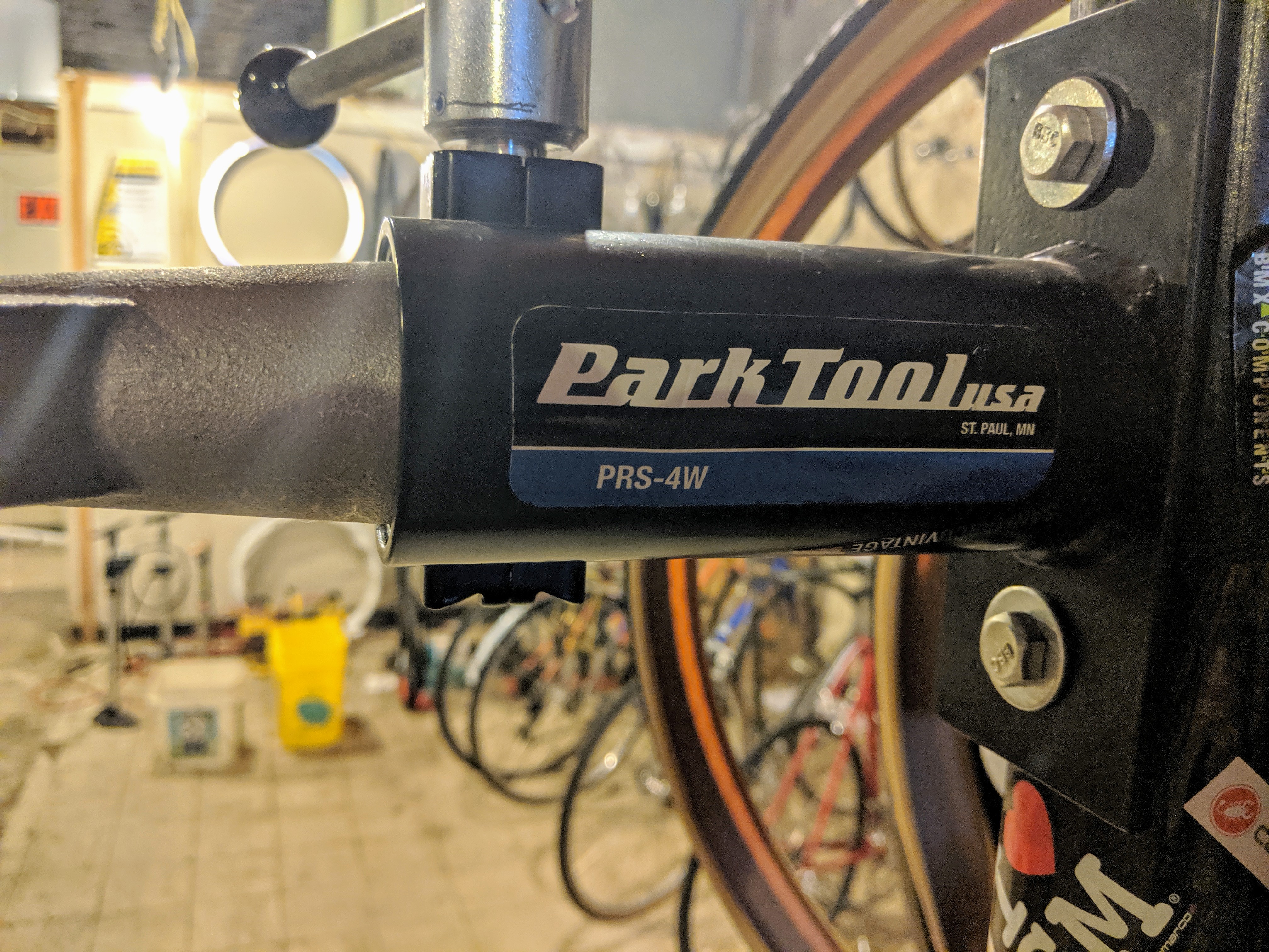 Park-Bike-Repair-Stand-Arm-heavy-duty-PRS-4W-2