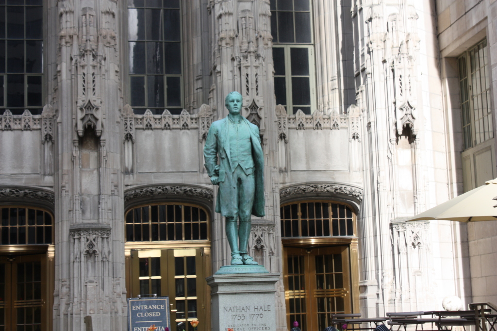 Nathan Hale Statue