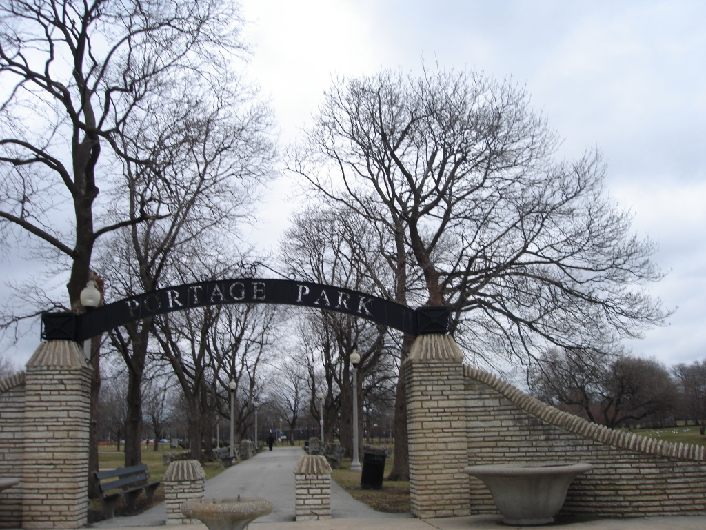 Portage Park entrance