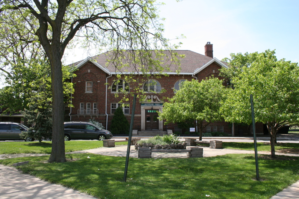 Thomas Jefferson Park Fieldhouse