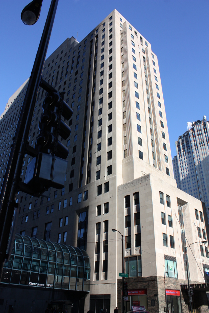 Chicago Daily News Building at 400 W Madison St, a 1920s Art Deco building by Holabird and Root.