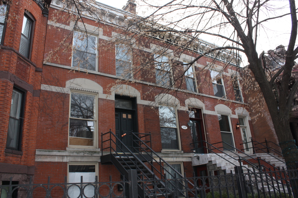 Mortimer and Tapper Houses at 1533-1537 W Jackson Blvd, 1881 Flat-front Italianate row houses.