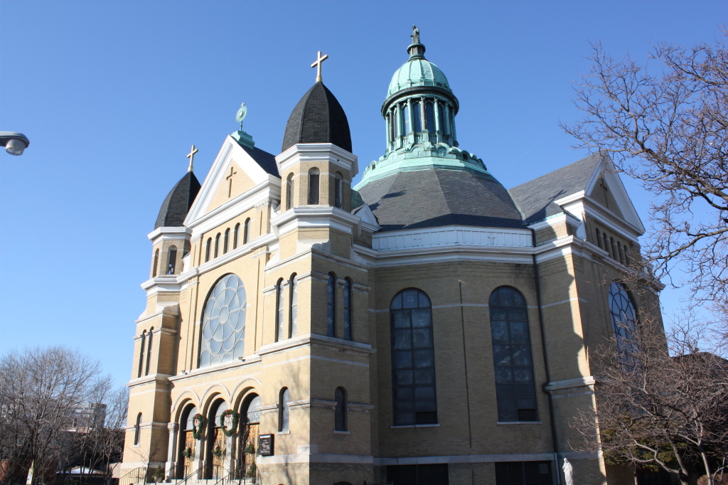 Notre Dame de Chicago Church