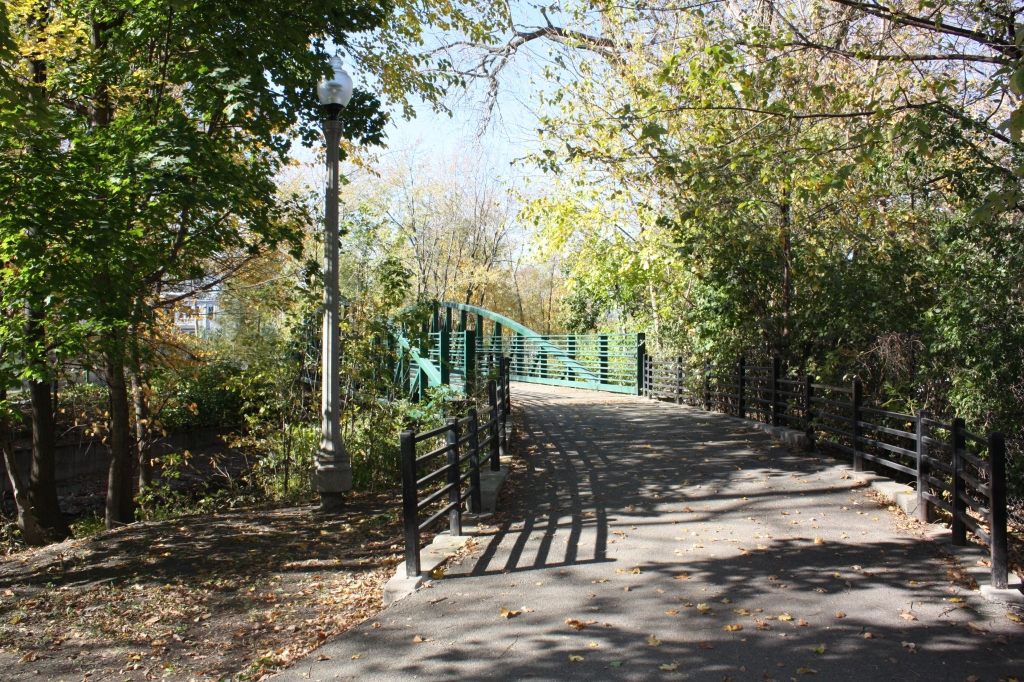 River walk bridge into Eugene Field Park