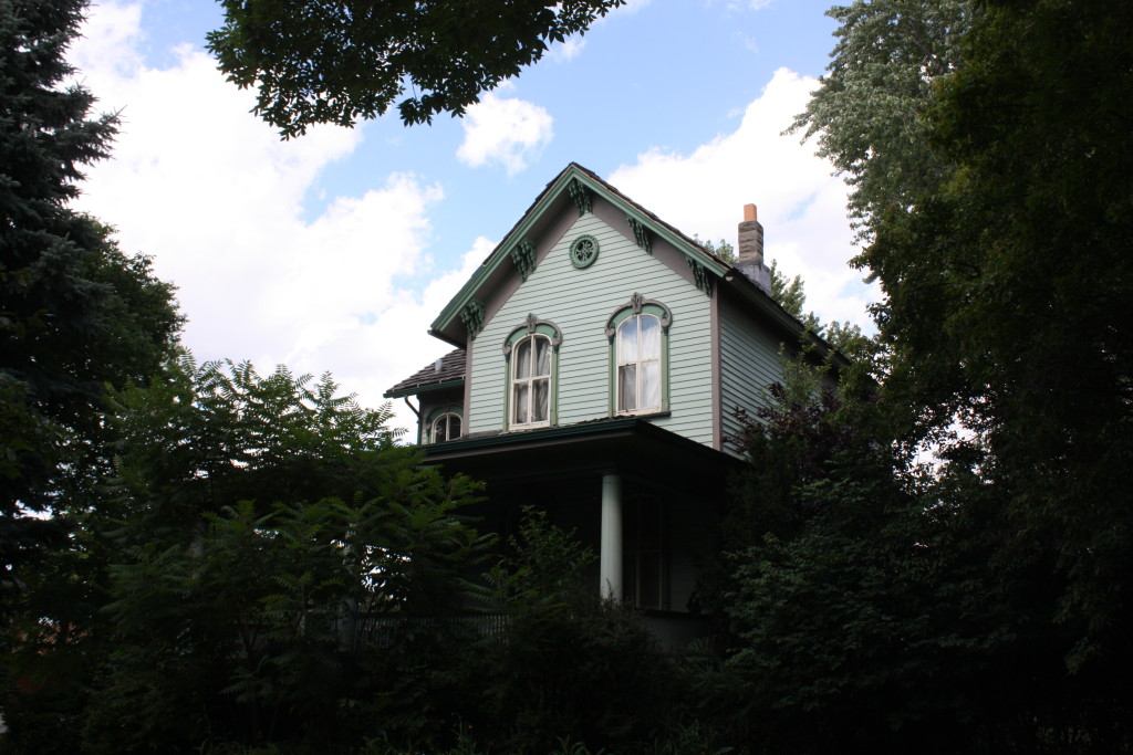 Beautiful Italianate at 2333 N Oak Park